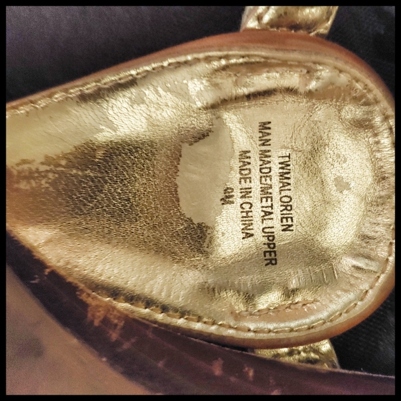 Tommy Hilfiger White Sandals - Picture 10 of 10